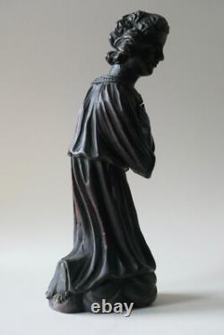 Sculpture of a Kneeling Angel in Prayer, Carved Wood, High Baroque Style