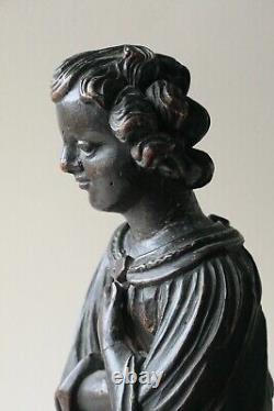 Sculpture of a Kneeling Angel in Prayer, Carved Wood, High Baroque Style