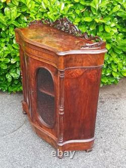 Showcase from the Napoleon III era in rosewood