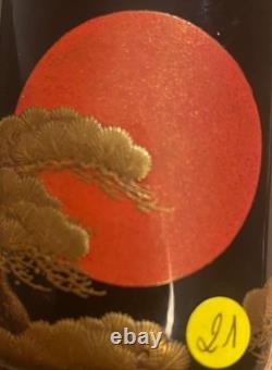 Signed wooden inro, Maki-e lacquer and gold powder, Meiji period