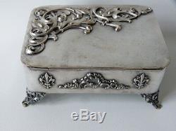 Silver Metal Box, Acanthus Leaves And Flowers Lys Era XIX