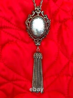 Silver pendant-brooch from the late 19th century with Limoges enamel