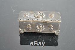 Small Box With Jewelry Nineteenth Time Cross Of Lorraine