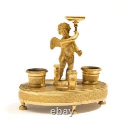 Small chased and gilt bronze inkwell decorated with an angel, Restoration period