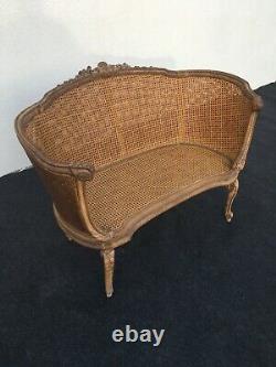 Sofa / Louis XVI Canned Basket Bench, 19th Century Era