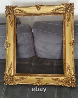 Splendid Gilded Wooden Frame from the XIXth Century with Gold Leaf Detail 84 x 72 cm