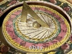 Sun-shaped Dial-in Compass Of Wood Pocket - Polychrome Paper Science Period 19th
