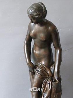 The Bather Of Falconet, Large Bronze Patina Brune, Time XIX