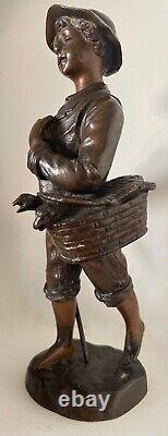 The Little Goose Seller, Bronze Sculpture from the late 19th century