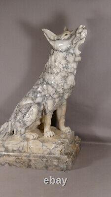 The Wolf, 61 cm, Marble Animal Sculpture Statue, Late 19th Century Era