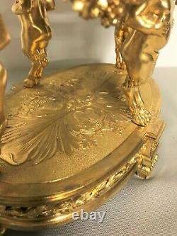 Top Of The Table In Porcelain And Golden Bronze From The 19th Century
