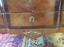 Transitional Style Commode in Marquetry from the Mid 19th Century