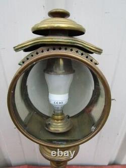 Translation: Large Late 19th Century Carriage Lantern, Brass and Glass.
