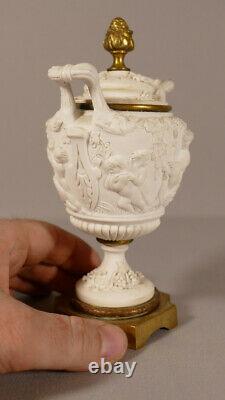 Vase Cassolette En Biscuit Aux Putti Amours Et Bronze, Époque XIX Ème