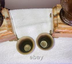 Vases, 19th century mantel garniture, claw feet in bronze (available for delivery)