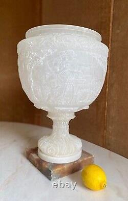 Vasque A L'antique In Alabaster Sculpted, Epoque End Xixth/early Xxth