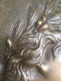 Very Beautiful Bronze Plaque Sculpture of Marianne from the 19th Century Carved by the Town Hall