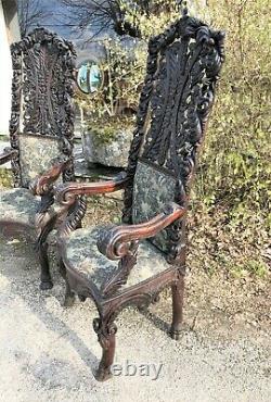 Very Large Pair Of Armchairs With Medieval Coat Of Arms 19th Century