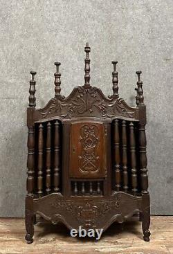 Very beautiful Provençal bread box in Louis XV style, 19th century, around 1850