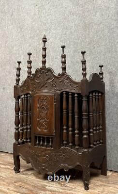Very beautiful Provençal bread box in Louis XV style, 19th century, around 1850