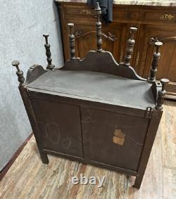 Very beautiful Provençal bread box in Louis XV style, 19th century, around 1850