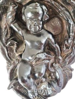 Very pretty small wall-mounted ceramic console from the late 19th century, circa 1880