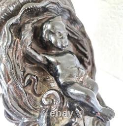 Very pretty small wall-mounted ceramic console from the late 19th century, circa 1880