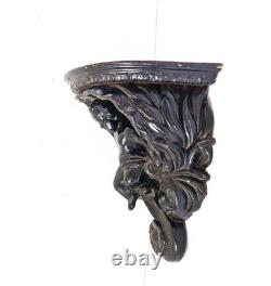 Very pretty small wall-mounted ceramic console from the late 19th century, circa 1880