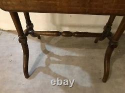 Villa Massena Napoleon III Drop-leaf Table in Walnut with Marquetry 19th Century