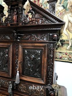 Walnut Cabinet in Style. Early Period, Renaissance, Collections, Carved Wood