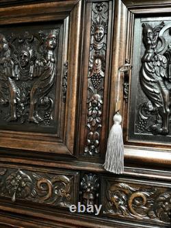 Walnut Cabinet in Style. Early Period, Renaissance, Collections, Carved Wood