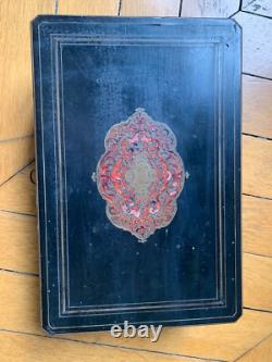 Wooden box, signed TAHAN, brass inlays, 19th century, Napoleon III