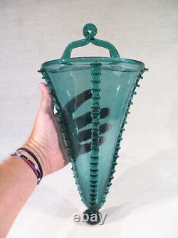 ANCIEN GRAND CORNET APPLIQUE EN VERRE SOUFFLE BULLE COULEUR VERT EPOQUE XIX ème