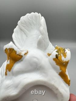 Ancien Cygne. Porcelaine de biscuit d'époque 19ème