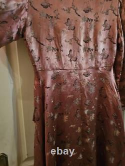 Ancien Long Manteau En Soie chine XIXÈME, Motif Papillon Chinese Vieux Rose