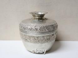 Ancienne Boite à Offrandes en Argent 900 Cambodge Khmer Epoque XIXème siècle