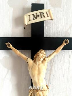 Ancienne Sculpture Jésus Christ, Crucifix. Époque XIXème Napoléon III