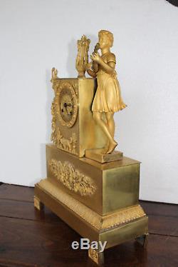 Ancienne et belle pendule en bronze doré Epoque XIXeme