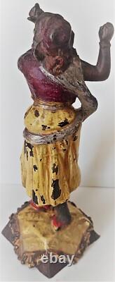 Ancienne sculpture en plomb de Nuremberg avec Polychromie époque fin XIXéme