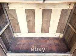 Armoire époque Louis XV Armoirie Couronne de France