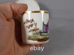 Au chinois fumant sa pipe, tasse en porcelaine de Paris époque début XIX ème siè