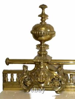 BARRE DE FOYER DE CHEMINÉE AUX ANGES ÉPOQUE NAPOLEON III du XIXème Siècle