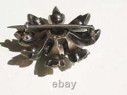 BELLE BROCHE ANCIENNE d'époque MILIEU XIXème en ARGENT avec PIERRE BLANCHE