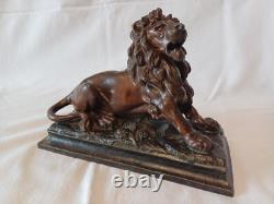 BELLE STATUETTE EN REGULE LION RUGISANT EPOQUE FIN XIX eme