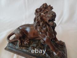 BELLE STATUETTE EN REGULE LION RUGISANT EPOQUE FIN XIX eme