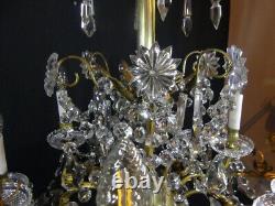 Baccarat, Grand Lustre 12 Lumières En Cristal Et Bronze, époque XIX ème Siècle