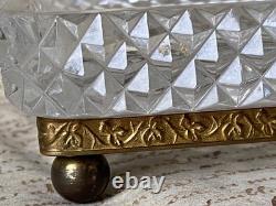 Baguier-vide poche en cristal taillé et bronze doré époque Empire XIXème