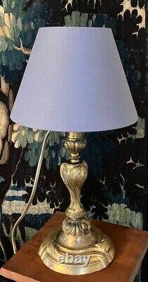 Belle lampe ancienne en bronze doré d'époque fin XIXème vers 1870-1880