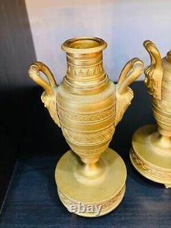 Belle paire de cassolettes en bronze doré. Bougeoirs. Epoque fin XIXème. Empire