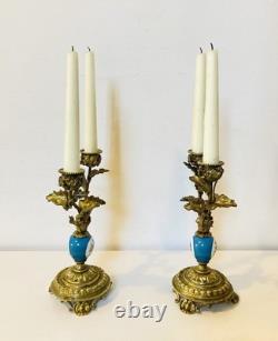 Bougeoirs / chandeliers époque XIXe en bronze doré massif, fûts en porcelaines